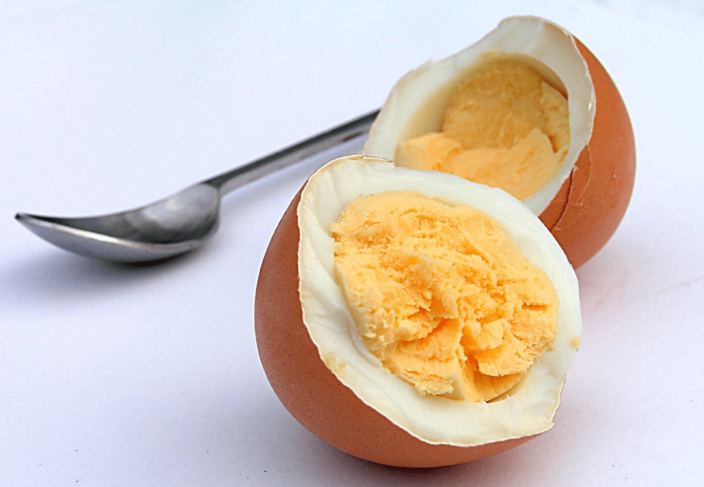 鸡蛋黄的营养价值 鸡蛋黄的营养价值及功效与作用
