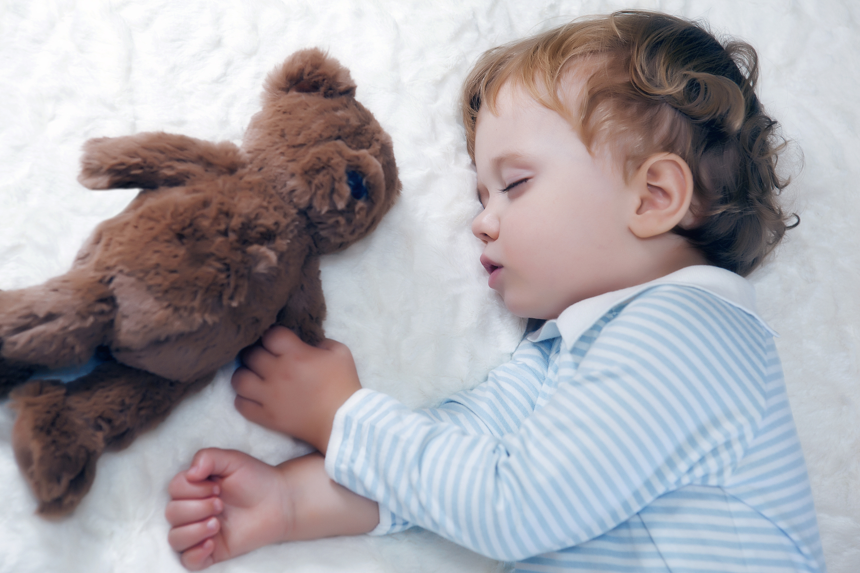 如何为宝宝睡眠创造有利环境 给宝宝创造良好的睡眠环境